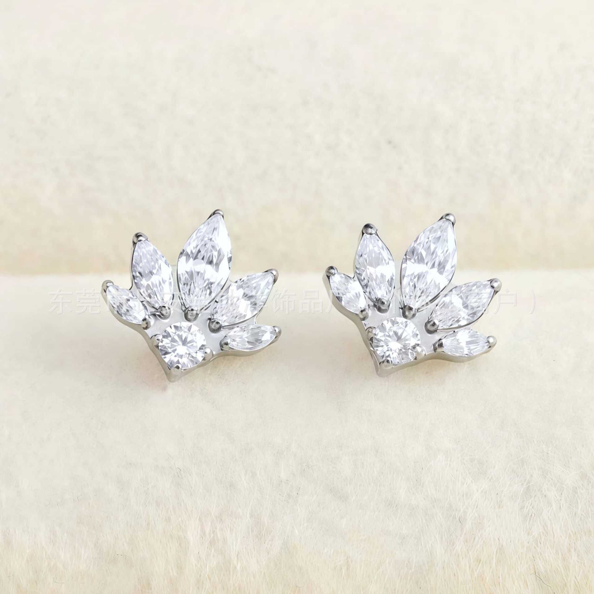 F136 Titanium Full Diamond Five Marquise Round Zircon Lip Piercing Nose Piercing Ear Bone Piercing G23 Titanium Alloy Body Piercing Jewelry detail image 4