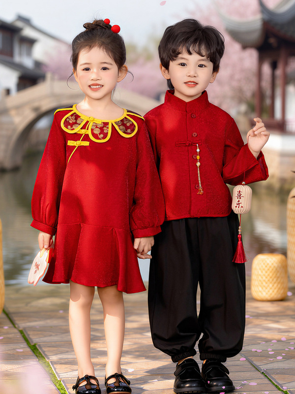 Boys' New Chinese-Style Outfit, New Spring Tang Suit, Traditional Hanfu, Girls' Petal Dress Performance Costume Boys' New Chinese-Style Outfit, New Spring Tang Suit, Traditional Hanfu, Girls' Petal Dress Performance Costume