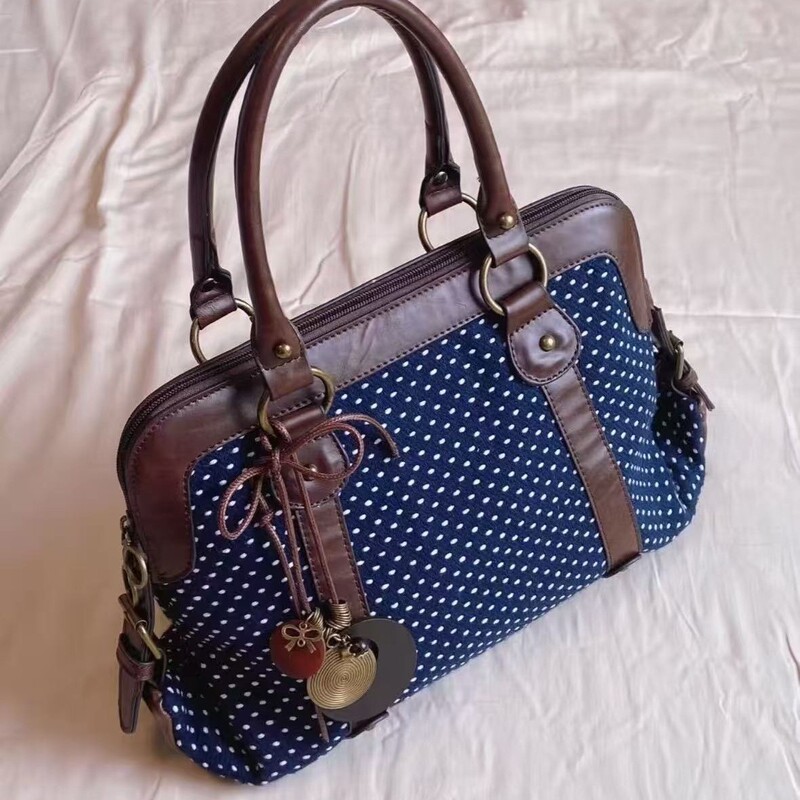 Retro Polka Dot College Style Tote Bag for Women 2025 New Fashion Versatile Large Capacity Commuter Handbag Briefcase