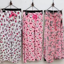 �羳Kitty؈��ɫ˯ѝŮ���ļ�����ɐ����e���ɼҾ�ѝ�ޏ�ѝ