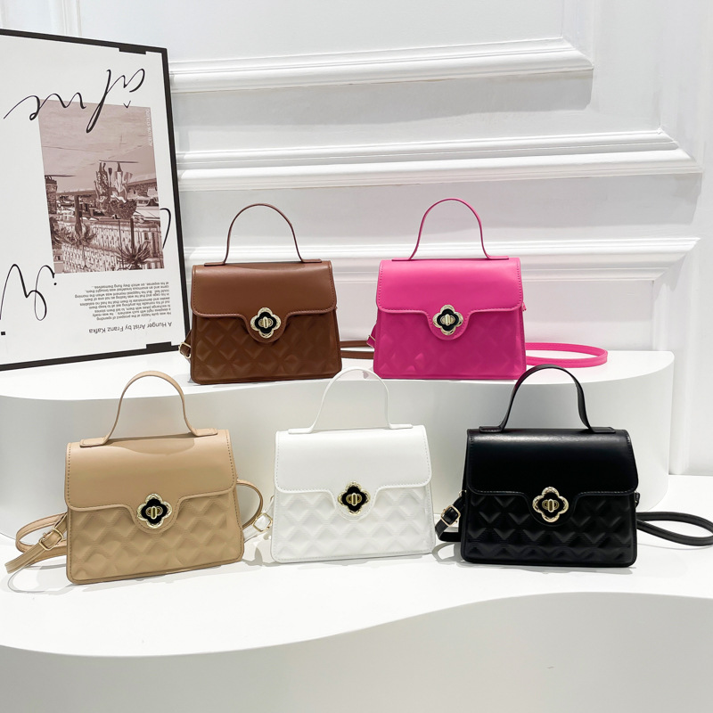 Temperamento de la textura de la bolsa de hombro de bloqueo de la mujer bolso de diamante 2024 otoño y invierno nuevo estilo coreano bolso cuadrado