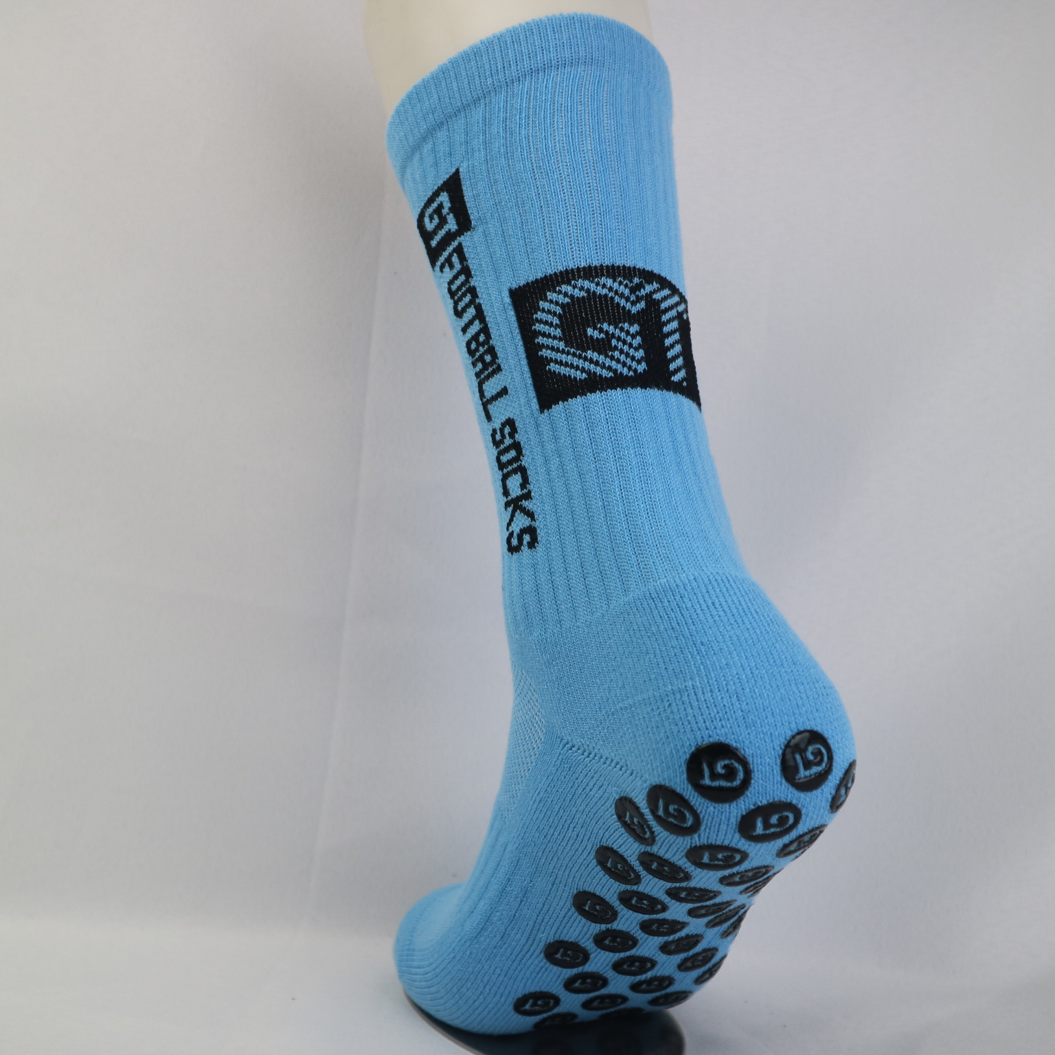 Anti-Slip Football Socks With Enhanced Cushioning - Breathable, Quick-Dry & Non-Slip Grip For Men & Women - Mid-Crew Sports Socks (Multiple Colors)_voghion.com