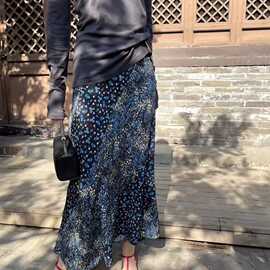 南油春夏时髦随性慵懒双拼色小鱼尾真丝花卉碎花半裙