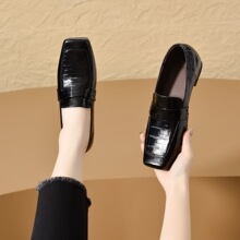 ���^����ЬŮ2026�����¿�һ�_�����e��Ь����Ь����Ьͨ��СƤЬ