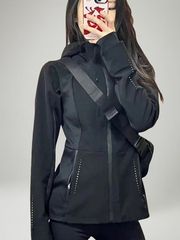 修身软壳冲锋衣女款2025春款运动时尚百搭外套收腰显瘦上衣潮
