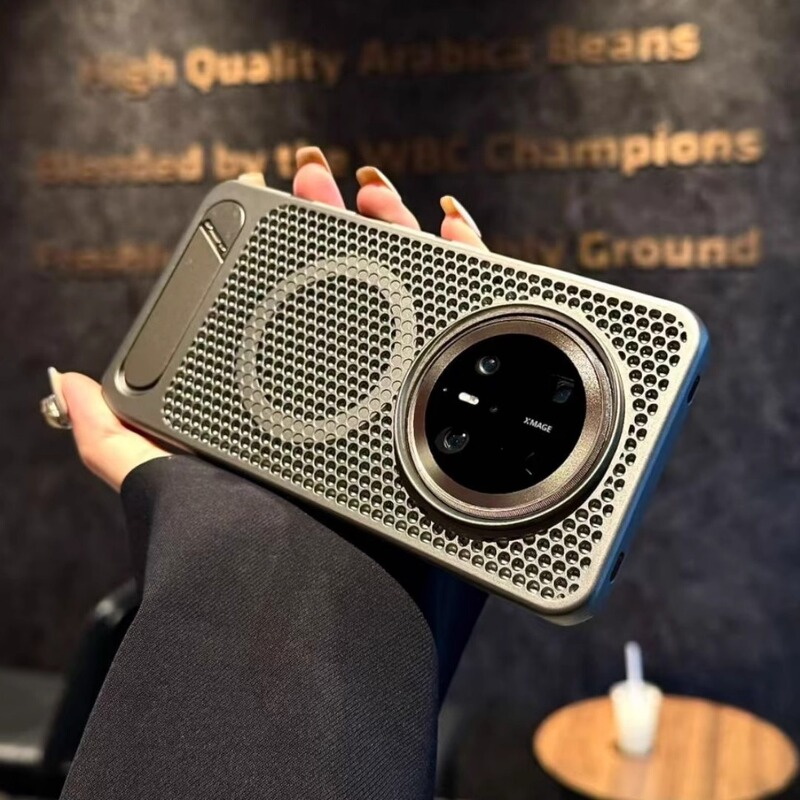 Suitable for Huawei Mate80Pro Metal Paint Hollow-Out Honeycomb Heat Dissipation Magnetic Suction Pura70 Invisible Stand Phone Case Suitable for Huawei Mate80Pro Metal Paint Hollow-Out Honeycomb Heat Dissipation Magnetic Suction Pura70 Invisible Stand Phone Case
