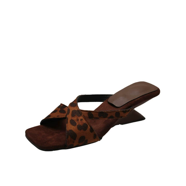 Leopard print