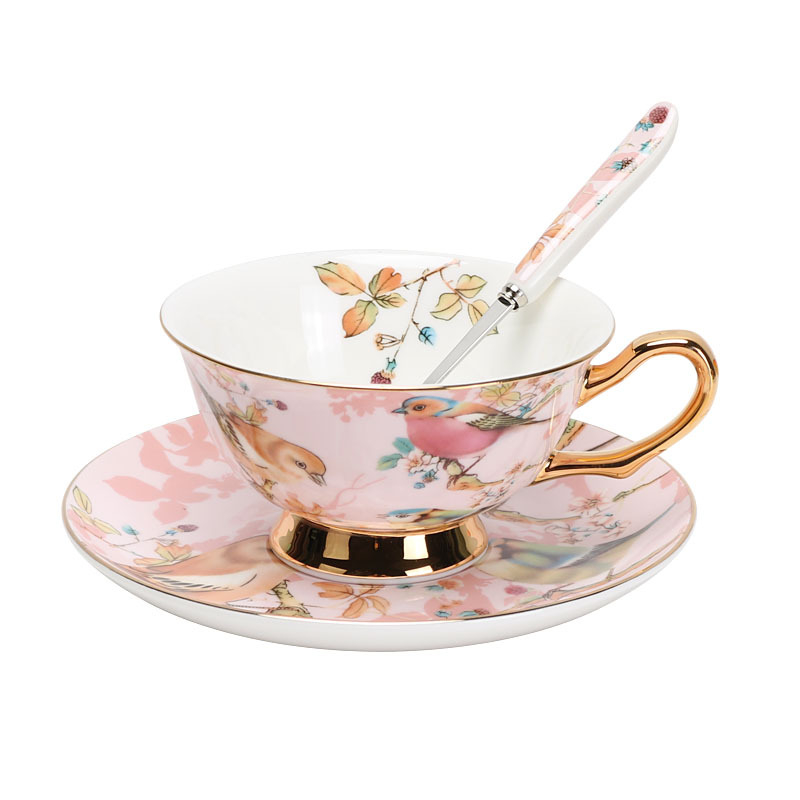 Exquisito hueso China taza de café y platillo de alta gama británica juego de té de la tarde traje de inauguración de la casa novias mano caja de regalo