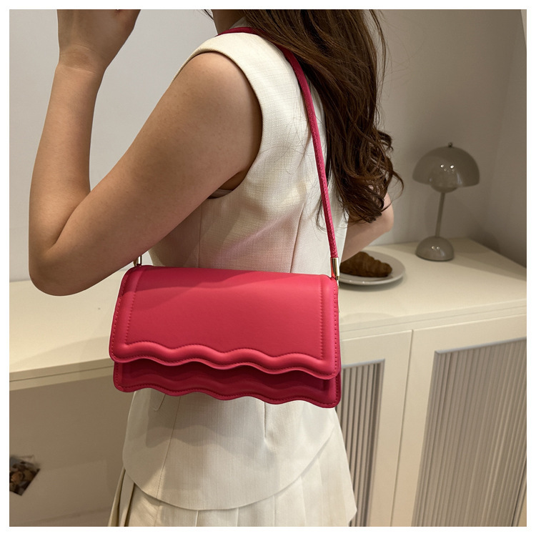302g Weight Sewing Thread Fashion Element Flip Cover Closure Type Single Shoulder Strap Strap Type Square Bag Bags Type Casual Occasion Pu Leather Material Solid Color Pattern All Seasons Season Women's Gender Streetwear Style Square Shape Small Size Women's Small Pu Leather Solid Color Streetwear Sewing Thread Square Flip Cover Square Bag 6