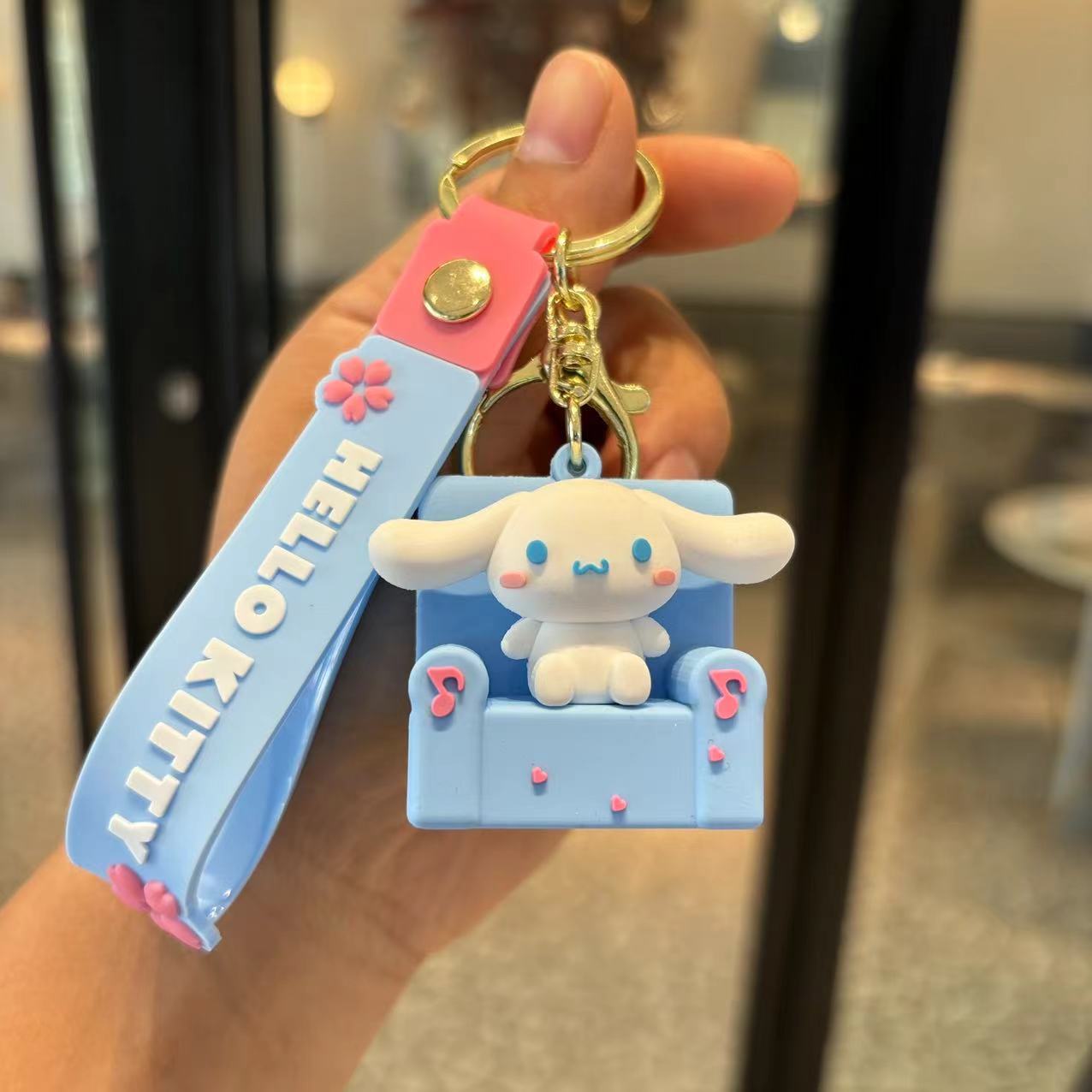 Sanrio Familia Keychain Muñeca de dibujos animados Colgante de muñeca Kuolomi Keychain Car Bags Regalos para parejas