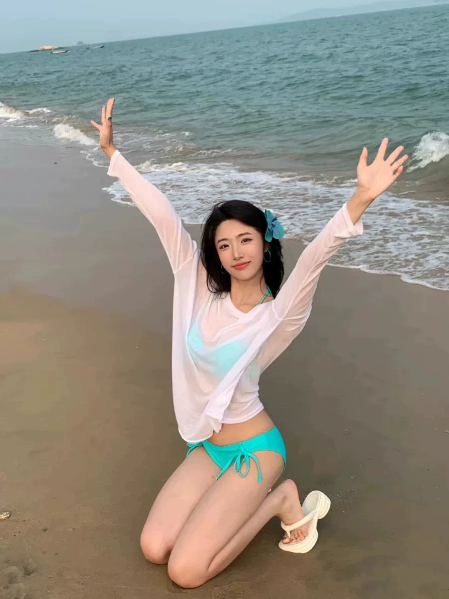 Купальник, секси набор с разрезами, 3 предмета, свобода кроя, защита от солнца