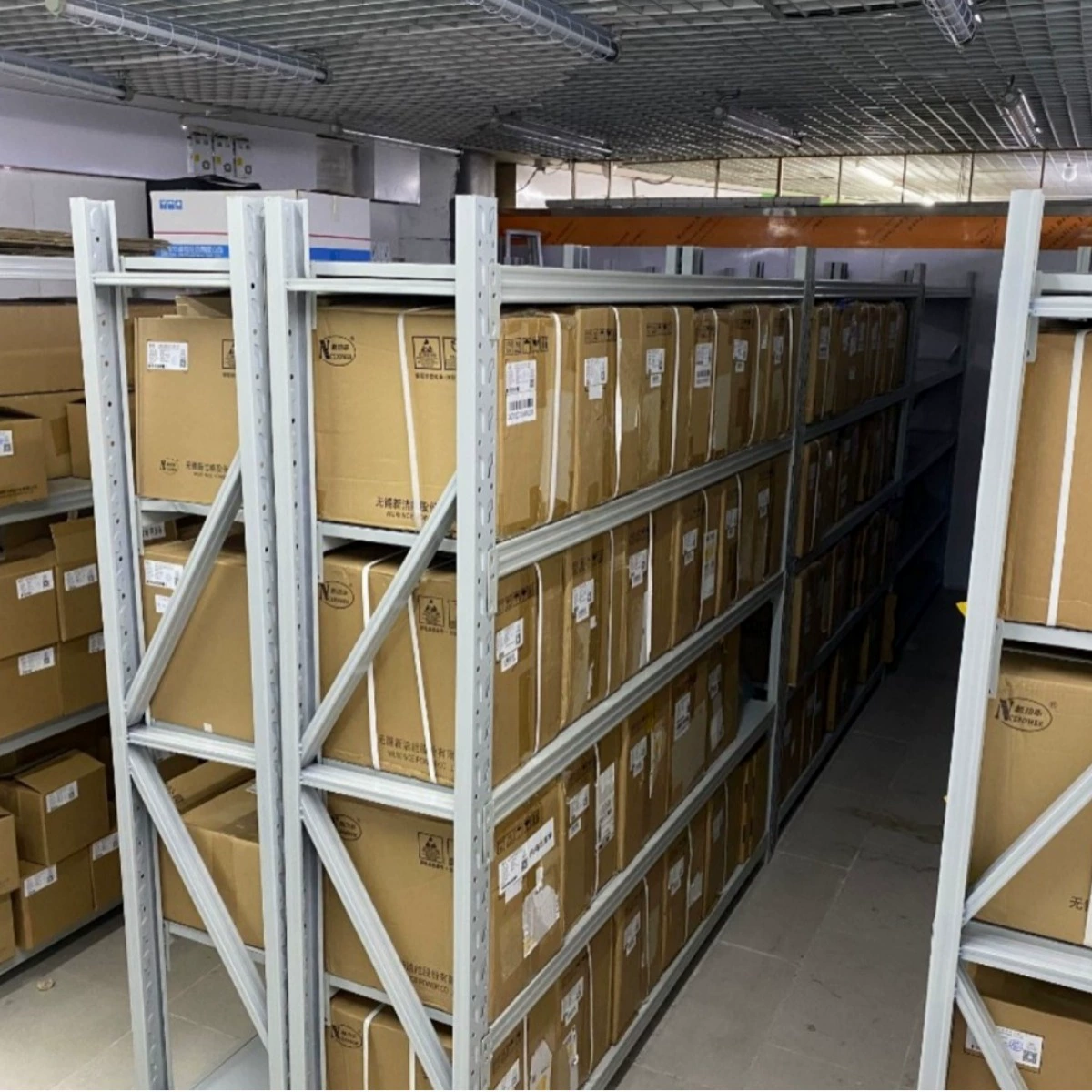 BT136S TO-252 6A600V кристалл трубка Long Crystal Technology оригинал BT136S двухсторонний тиристор
