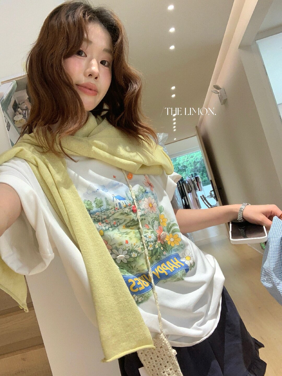 Áo thun nữ cổ tròn in họa tiết hoa vườn hè, tay ngắn, form rộng phong cách Hàn Quốc — trắng ngà chi tiết 31