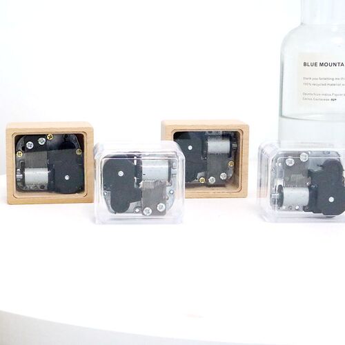 Acrylic Music Box Transparent Music Box Student Creative Gift Birthday Gift Wood Home Decor Wholesale