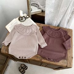 2025婴儿秋装新款男女宝宝镂空领针织长袖包屁洋气毛衣棉线连体服