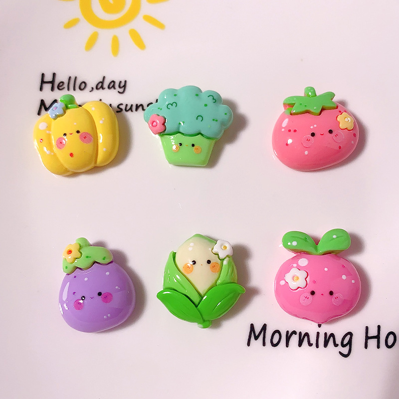 Caricatura color vegetal emoji DIY accesorios de resina crema pegamento para el cabello colgante caja de teléfono móvil botón de zapatos material hecho a mano