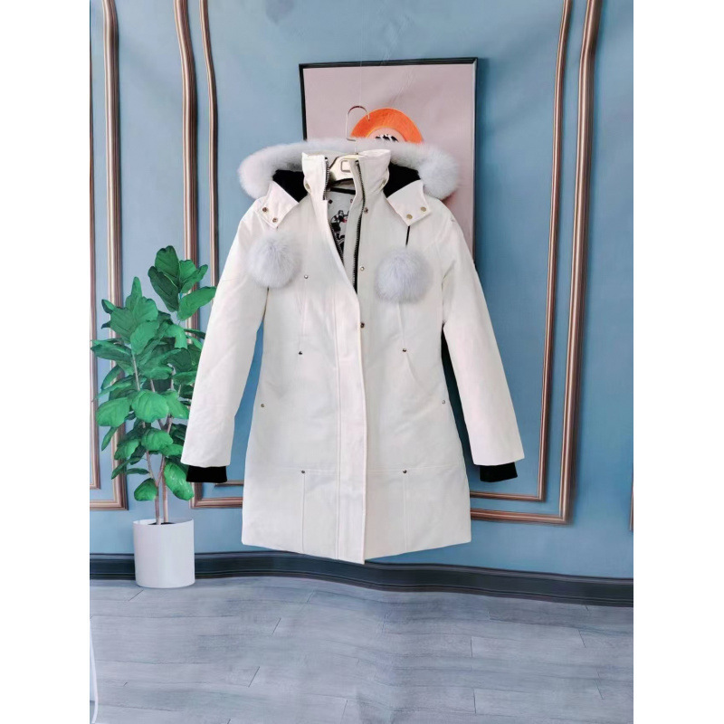 여성용 화이트 퍼 (White Fur)