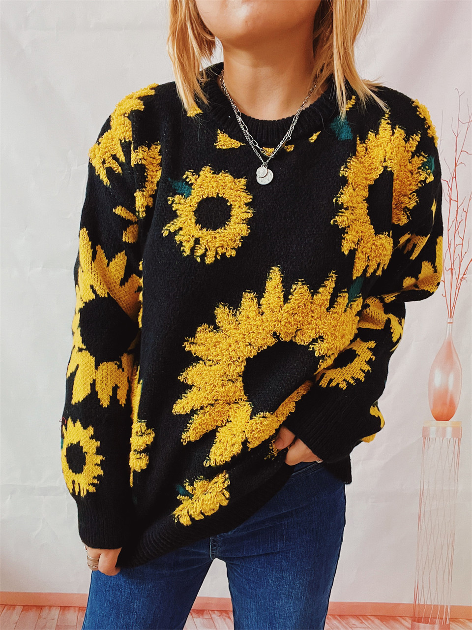 Women's Sunflower Jacquard Knitted Pullover Sweater For Winter_voghion.com