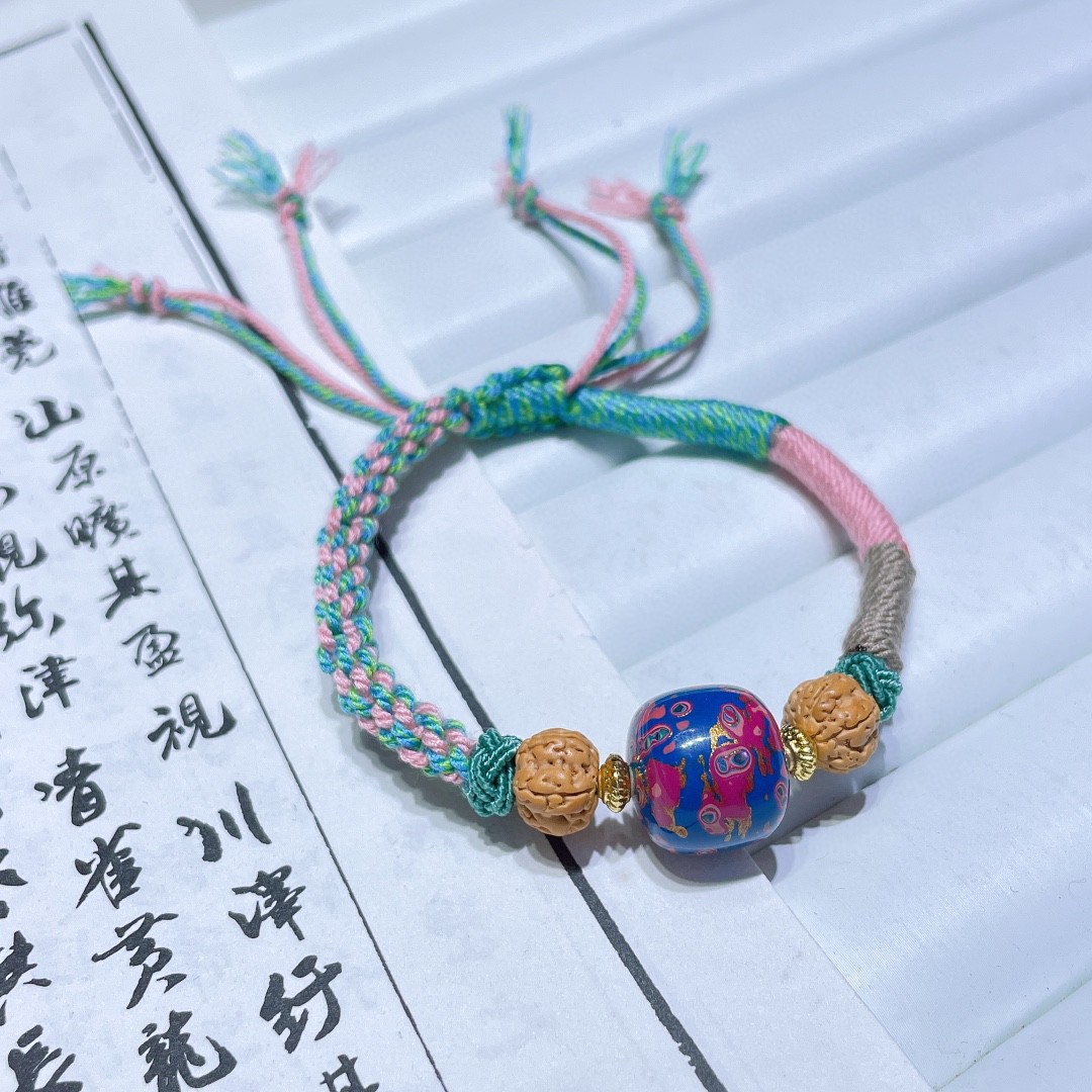 新款 传统大漆型珠手绳搭配手工玉米结金刚菩提