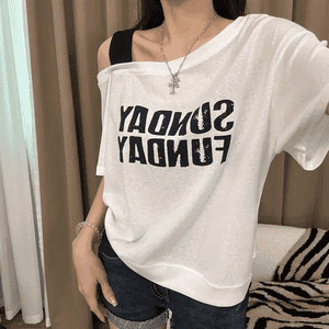 韓国ファッションワンラインベベルオフショルダー半袖Tシャツレディース2025年夏新デザイン超見栄えの良いユニークトップ|undefined