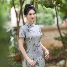 新款国风素雅旗袍新中式旗袍改良浅色旗袍年轻款日常可穿连衣裙