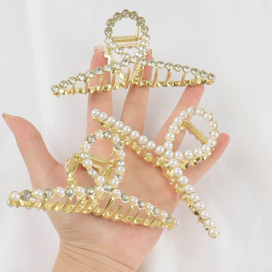 Elegant Princess Goddess Pearl Cross Hair Grip Clip with Diamonds, Elegant Luxury Grip Clip, High Grade Panic Hair Large Clip