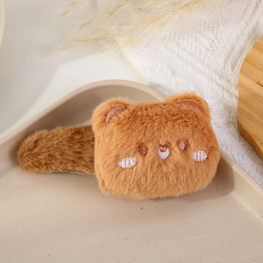 Caricatura de peluche osos conejos grandes clips BB lindos otoño-invierno chicas dulces clips de borde de los estudiantes peludos adornamientos para el cabello tarjeta