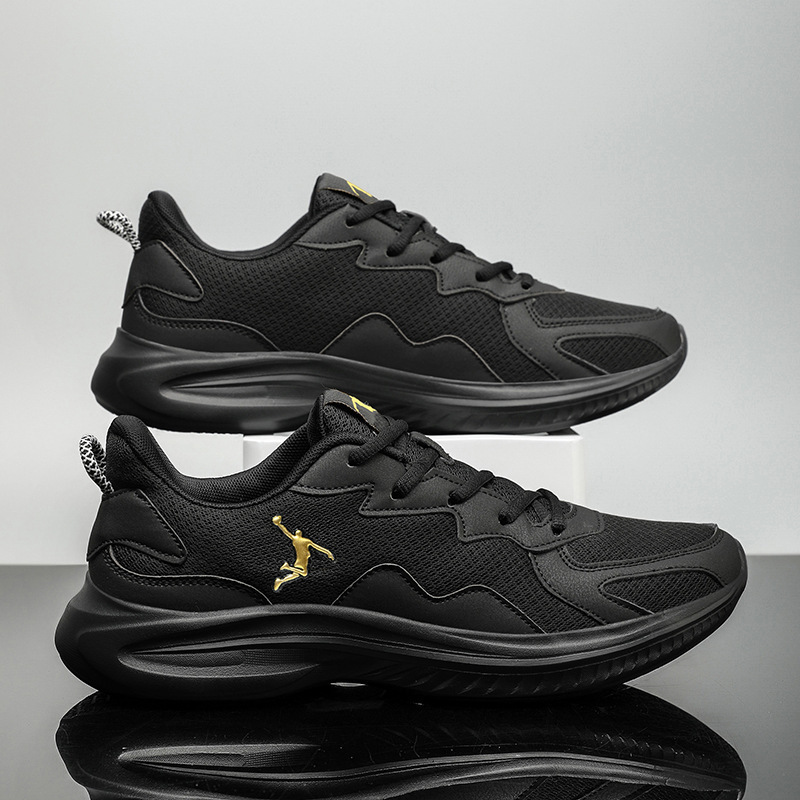 Kobe Bryant's Sports Casual Shoes for Men, Travel and Driving Shoes, Spring and Autumn Leather Outdoor Running Shoes for Women, All Black