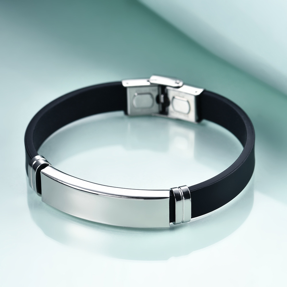 New Retro Style Titanium Steel Men's Leather Bracelet display picture 6
