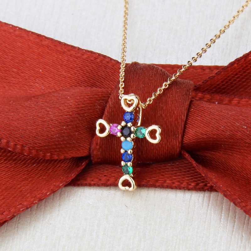 Simple Cross Necklace display picture 4