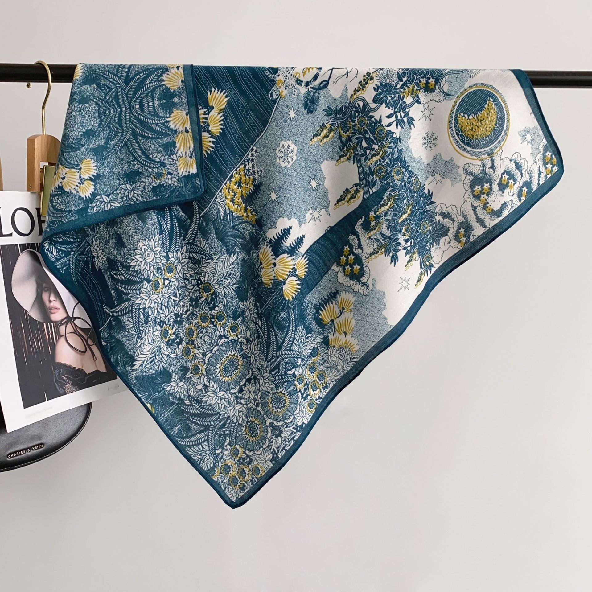 Nueva decoración de bufandas cuadradas de herringe bufandas de moda de mujer coreana algodón y lino sensación de bufandas de seda temperamento de cuello de protección universal