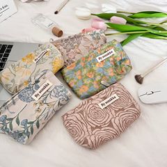 26229 Combination French embossed flower cosmetic bag, simple portable handbag, casual mobile phone walking clutch