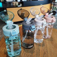 Korean Style Fashion Cute Plastic Cup Duck Bill Straw Water Cup with Locking Clip Car Travel Outdoor Student Cup Convenient Handle