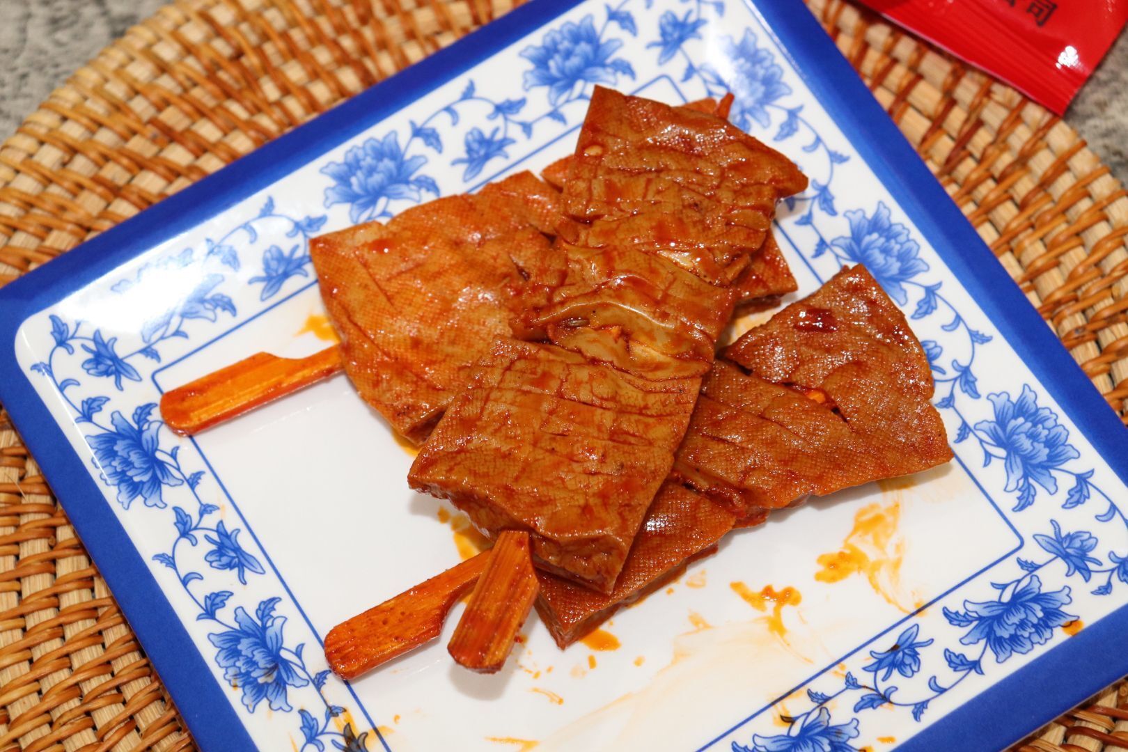 醉卤湘兰花串30包湖南特产香辣兰花豆干豆腐麻辣香干休闲零食小吃-阿里巴巴