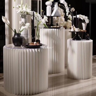 Different Color Cylindrical Display Stand Foldableing Dessert Table Window Props Display Display Stand Floor Paper Display Cabinet