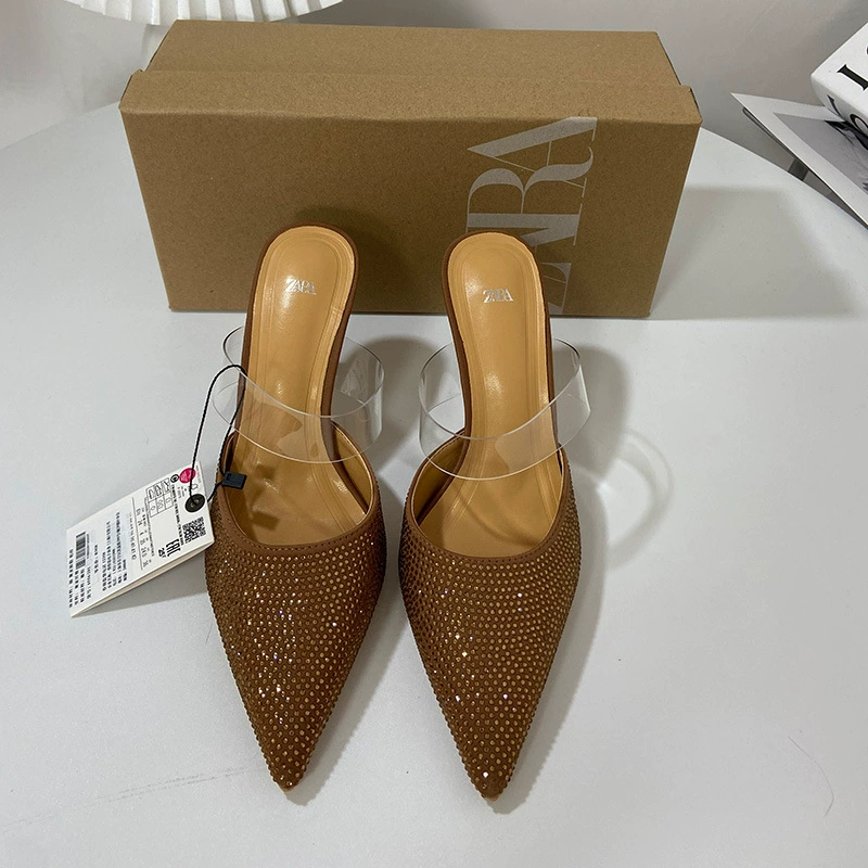 Сандалии (Zara) женские низкие, ПВХ с кристаллами, осенняя модель