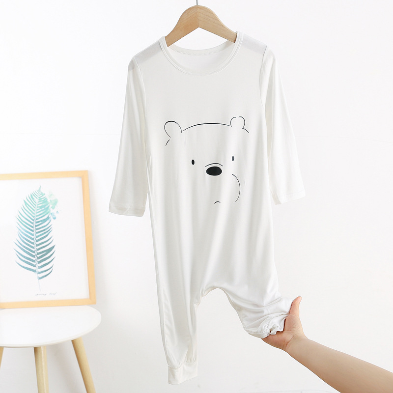 Long -sleeved white