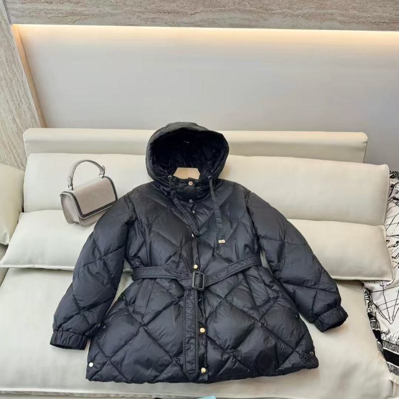 秋冬新款欧洲站菱格短款收腰显瘦连帽max女羽绒服外套|undefined