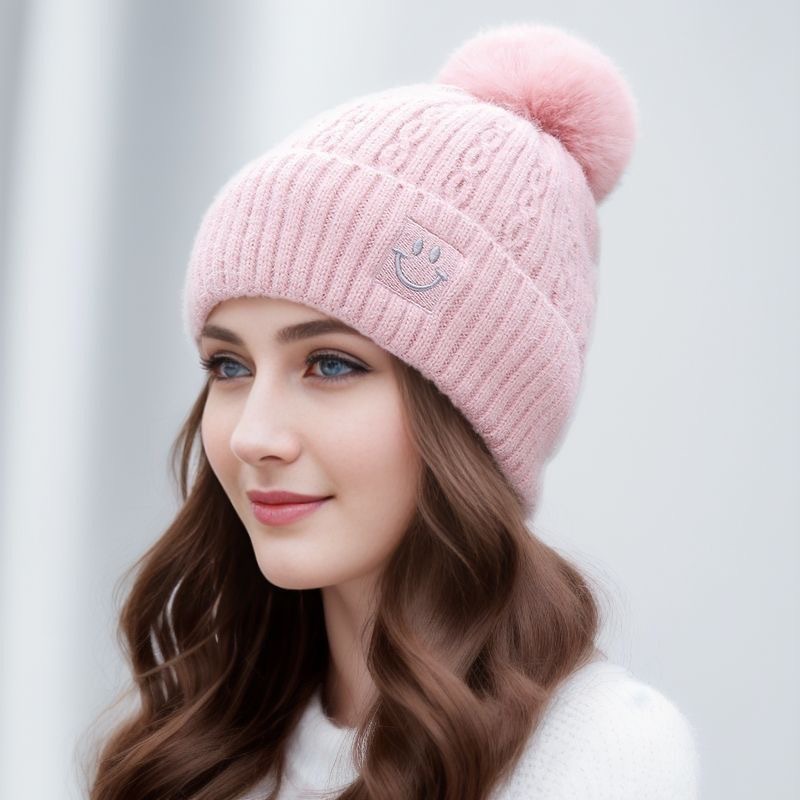 Women's Elegant Solid Color Eaveless Wool Cap display picture 1