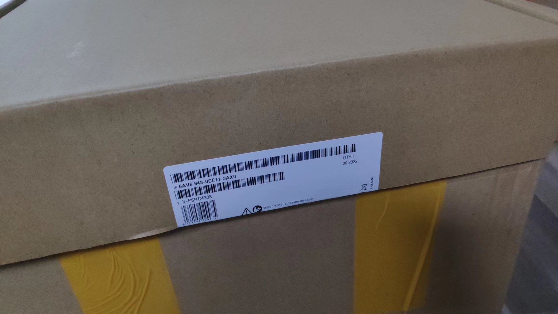 6AV6648-0CE11-3AX0西门子人机界面，议价产品，下单前请咨询