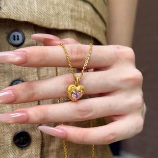 �S��ɫ���z���ķ���朽�ָ���b���|�p�ݰٴ������Ů�����նY��