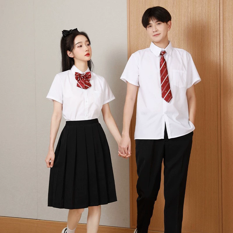 Студенческий костюм хора для младших и старших классов