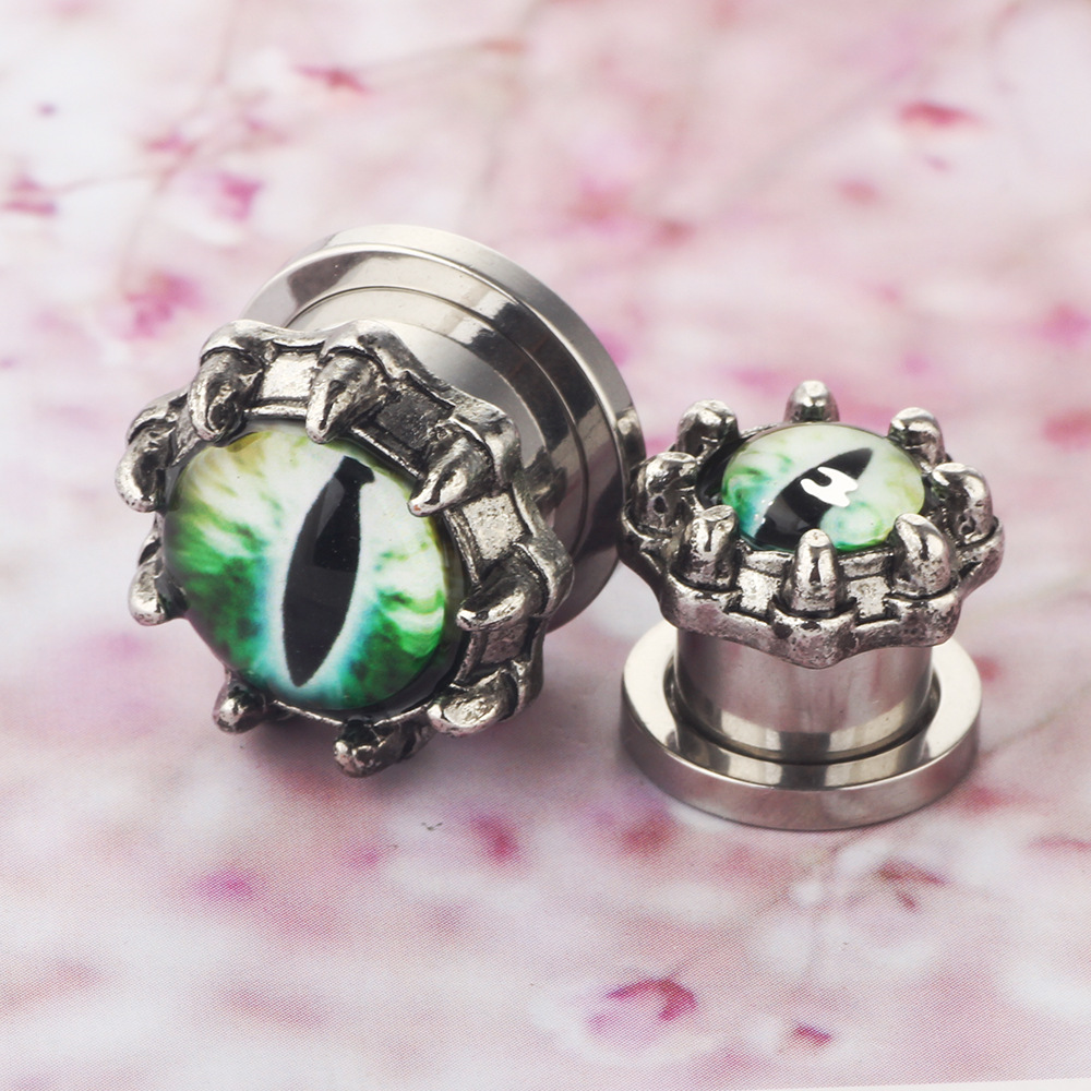Labret piercing jewelry detail image