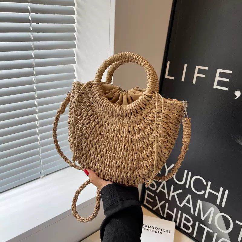 新款百搭草编包斜挎手工编织包度假沙滩包女托特包手提菜篮子女包
