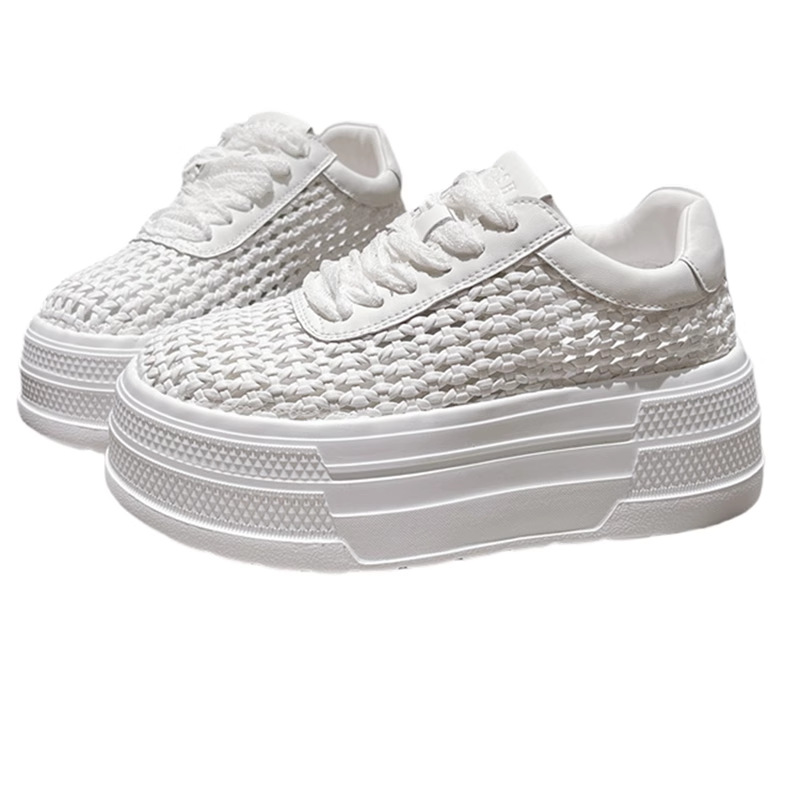 2025 nuevo estilo zapatos casuales de altura de suela gruesa zapatos huecos tejidos de cuero zapatos de mujer pequeños zapatos blancos zapatos deportivos