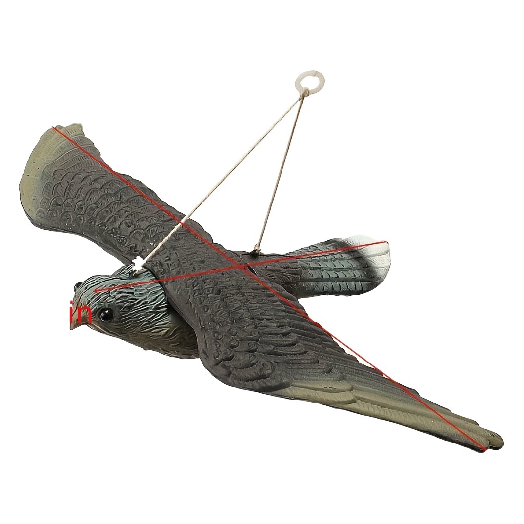 Amazon se especializa en decoraciones de aves, estatuas de aves realistas con cuerdas para colgar, artesanías de aves simuladas como águilas y adornos colgantes.