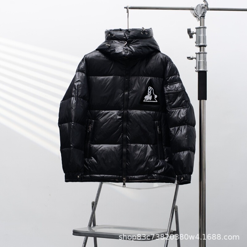 Putian high-quality Snow Mountain brand collaboration down jacket, unisex hooded puffer coat, couple's style jacket, trendy puffy outerwear