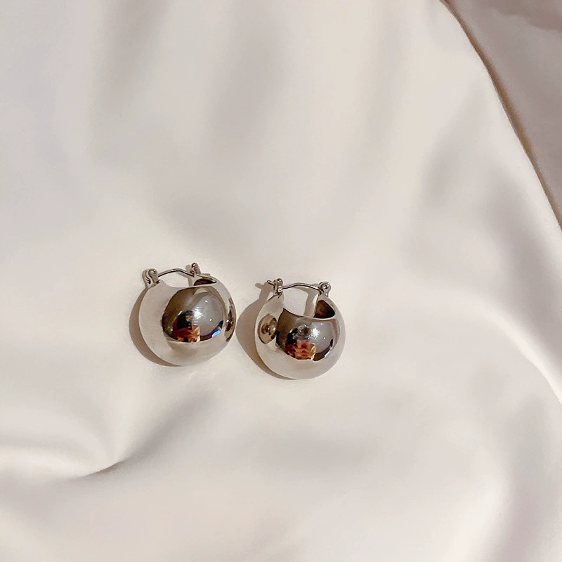 Earrings silver‑needle, simple elegant designs, lightweight, multiple styles and colors