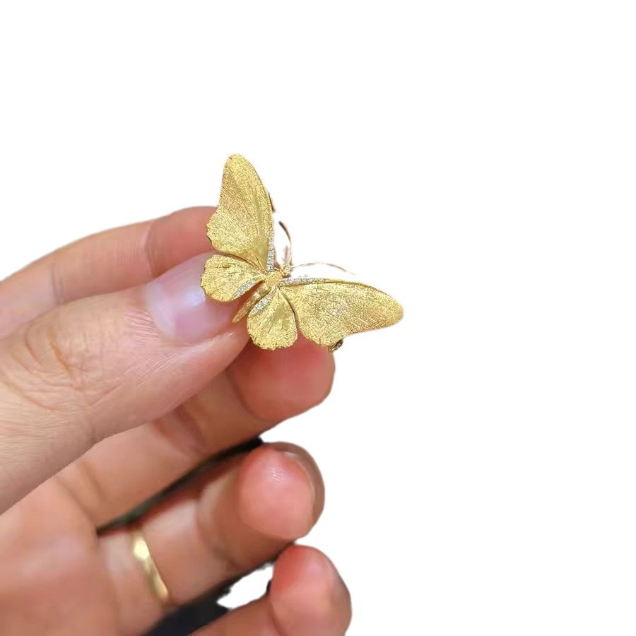 Elegante Mittelalterliche Filigranbrosche Mit Barockemaille_voghion.com