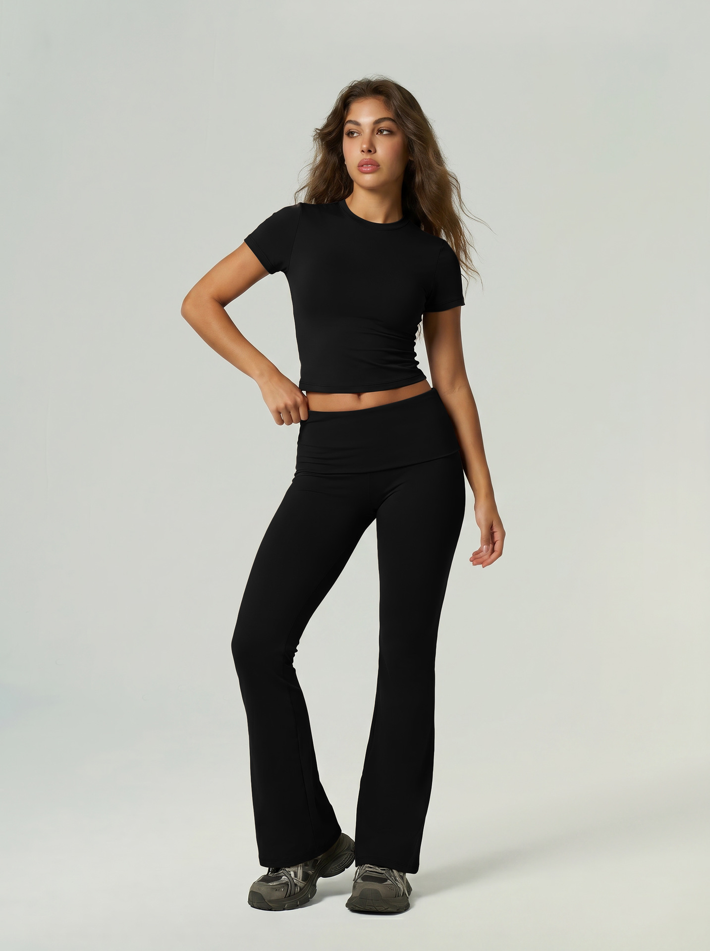 Transfronterizos Europeos y estadounidenses ropa deportiva de secado rápido, mangas cortas, pantalones largos, pantalones de cuchilla, abdomen cerrado, caderas elevadas, ropa de yoga desnuda